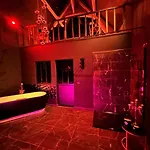 Loveroom De Luxe - Theme 50 Nuances De Grey Maison Privative Insolite