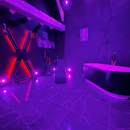 Love hotel Loveroom De Luxe - Theme 50 Nuances De Grey Maison Privative Spa Insolite