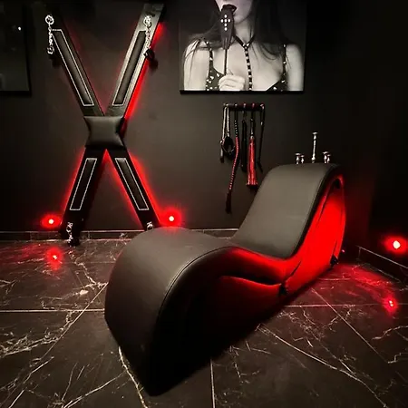 Loveroom De Luxe - Theme 50 Nuances De Grey Maison Privative Insolite