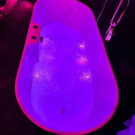 Love hotel Loveroom De Luxe - Theme 50 Nuances De Grey Maison Privative Insolite