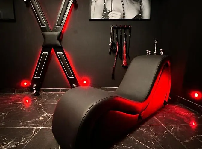 Loveroom De Luxe - Thème 50 Nuances De Grey Maison Privative Insolite
